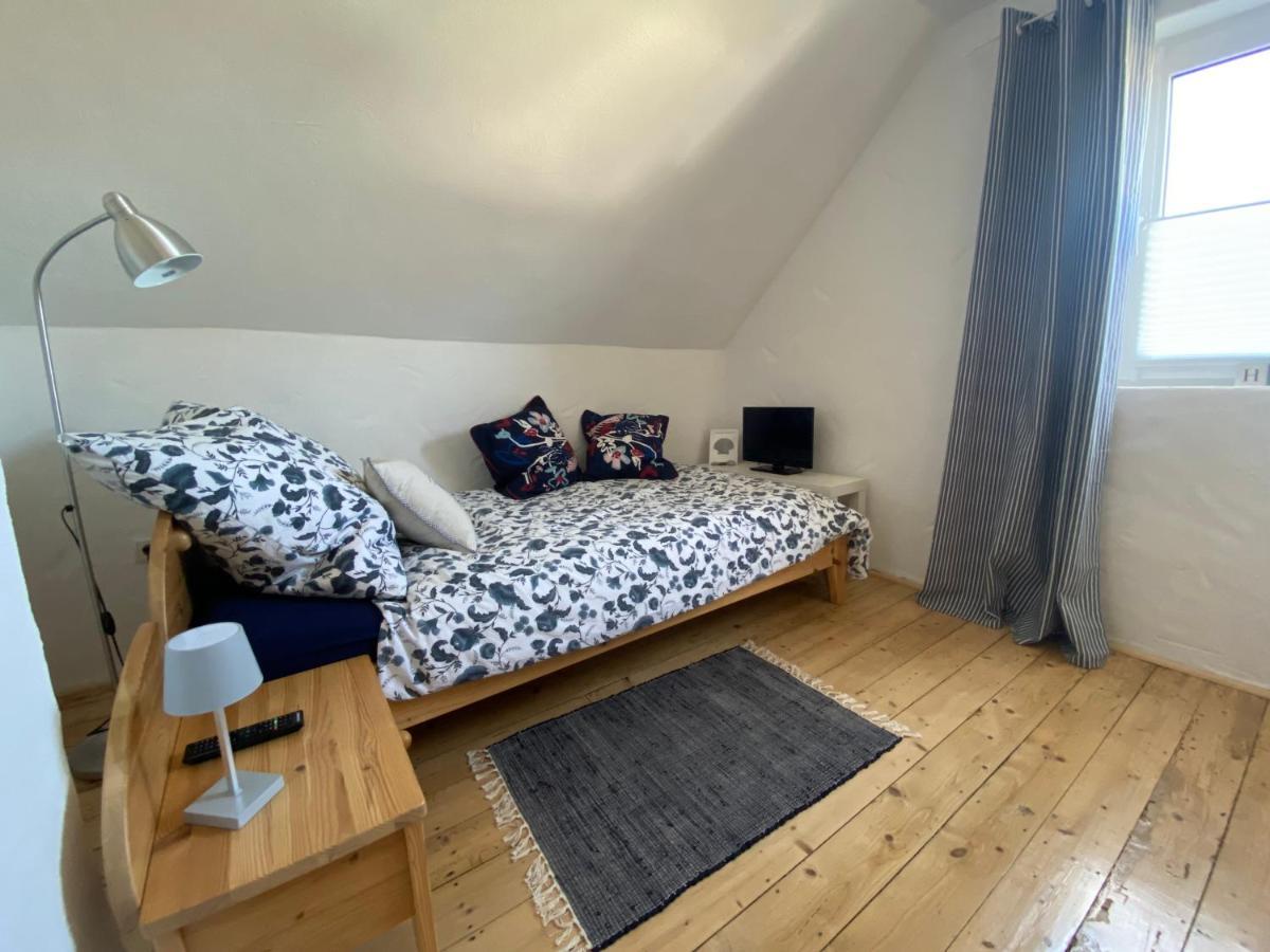 Ferienhaus Goebel'S Gute Stube Wirfus Екстериор снимка